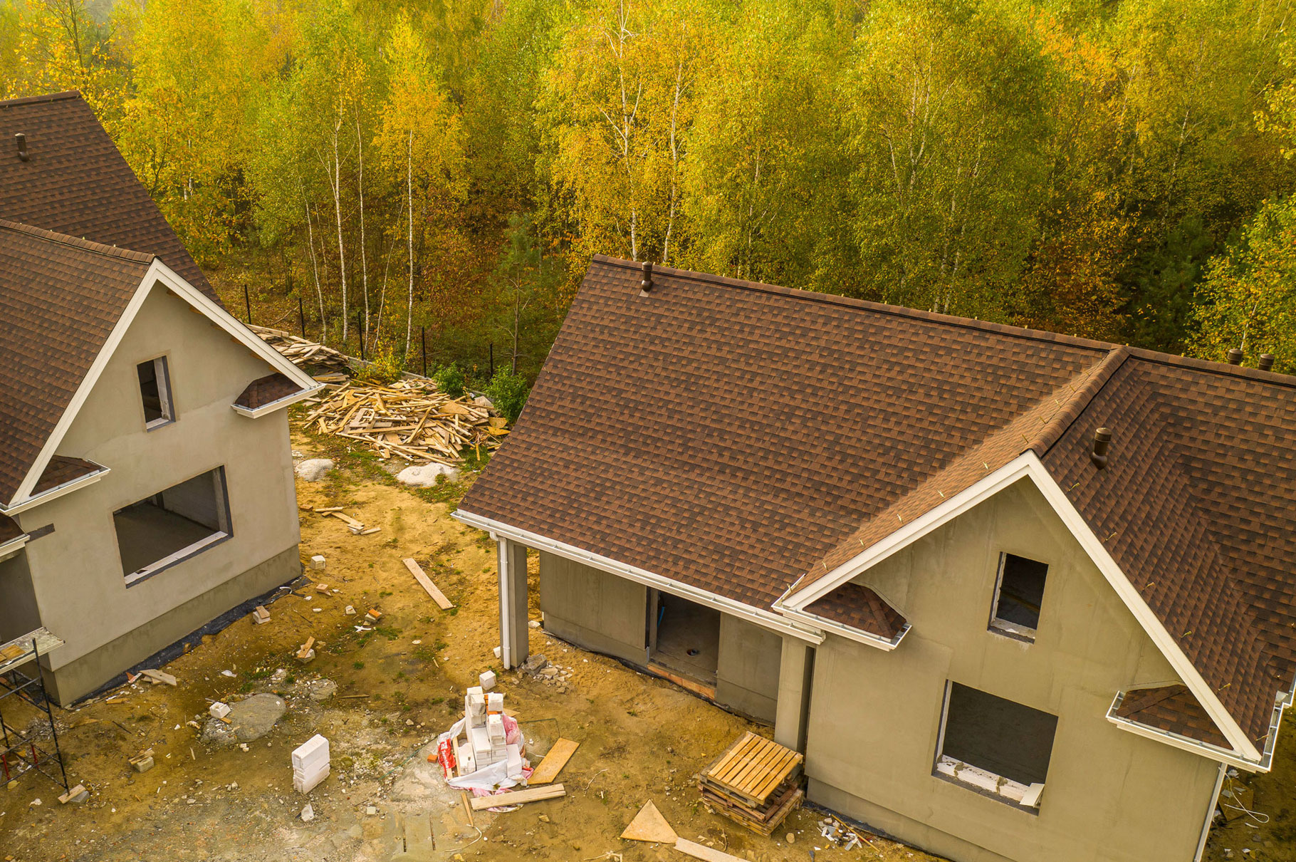 Dach przedstawia laminowane gonty bitumiczne GAF timberline HD